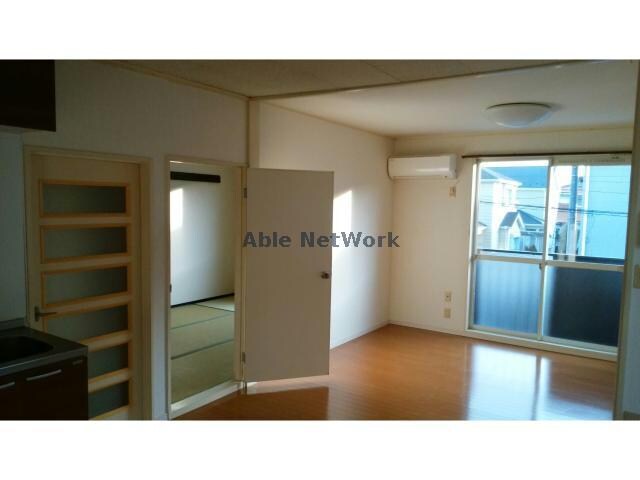  メゾン湊（熊谷市拾六間）