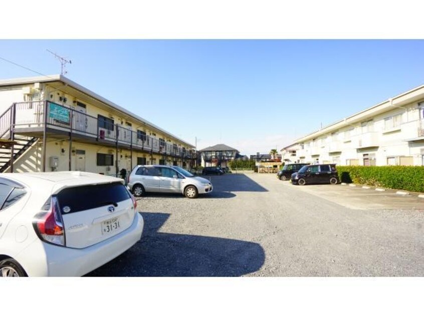  ファミーユ小久保（熊谷市新堀）