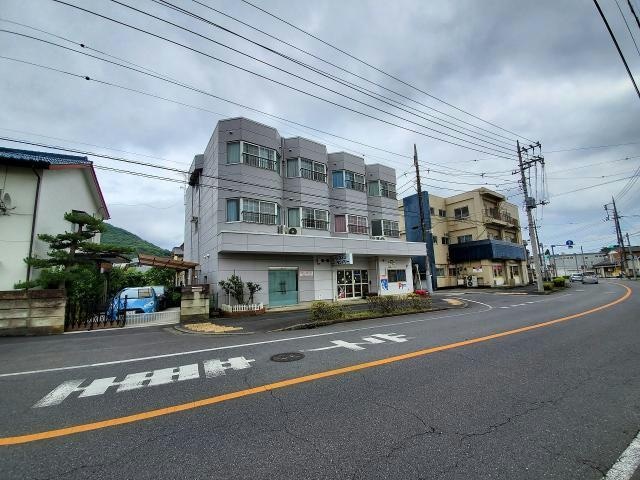 現地外観 カジュアル・スクエｱー