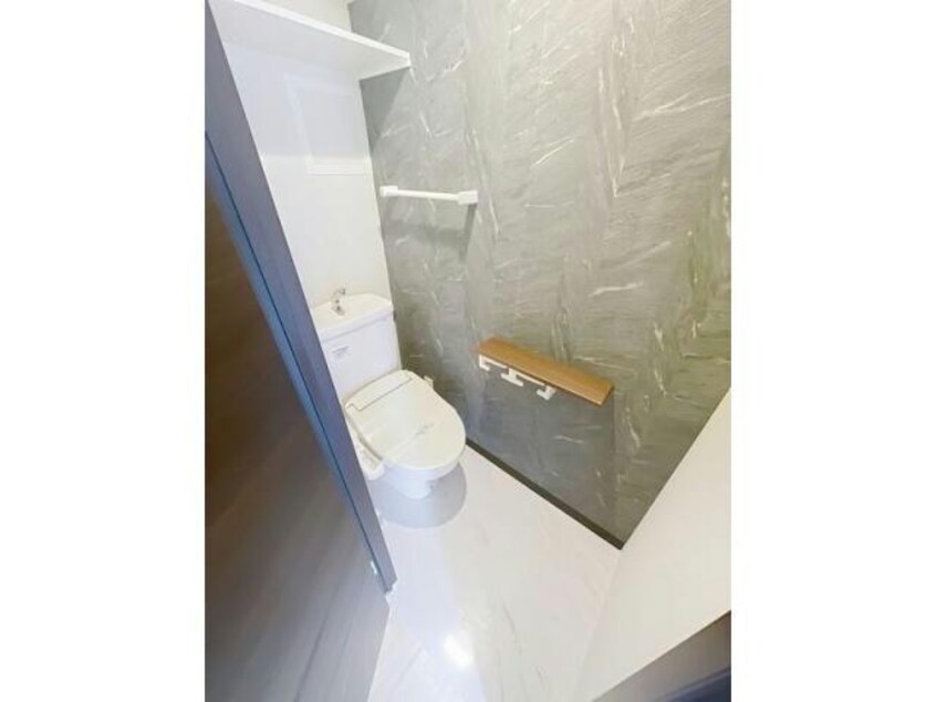  アンジュ・サンティエ