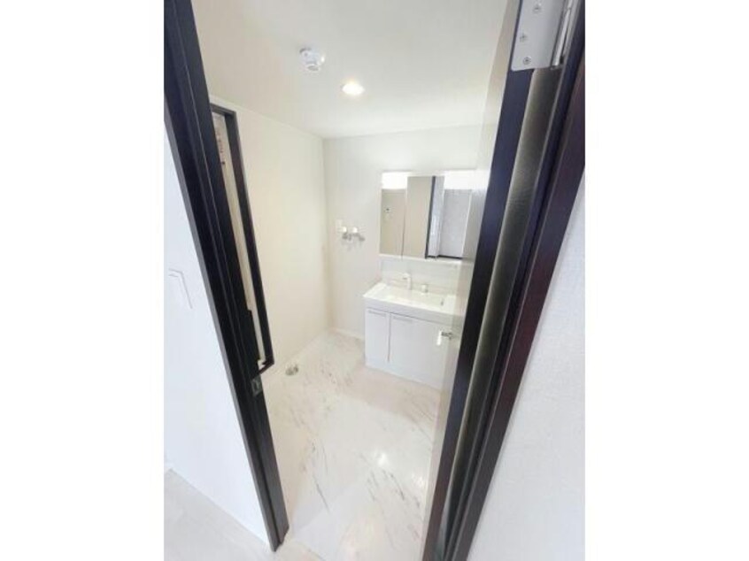  アンジュ・サンティエ