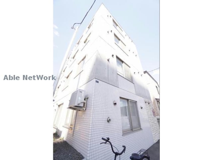  ラベンデール山鼻