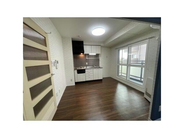  メゾンクレスト中島公園