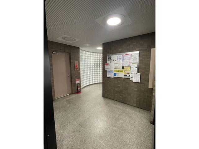  メゾンクレスト中島公園