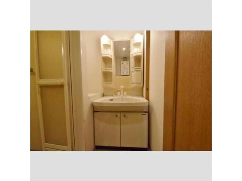  ノーザンパレス77