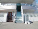  アールベール