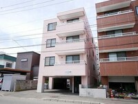 ラフィネ山鼻Ｓ２３ビルディング