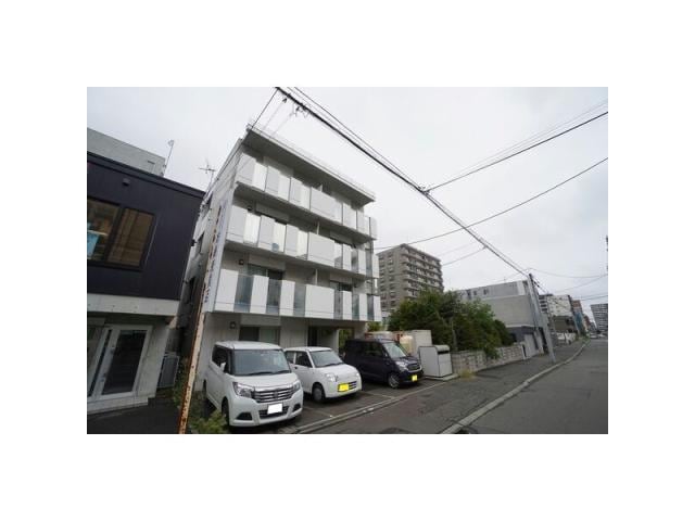  ラ・ルーチェ山鼻