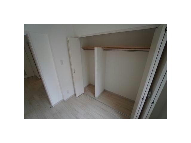  ラ・ルーチェ山鼻