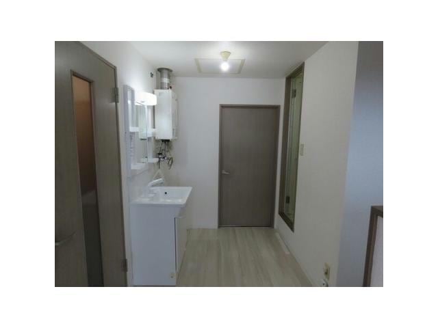  モアニューストリート