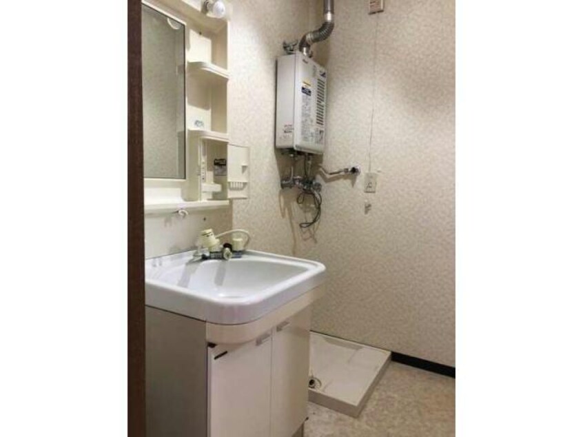  クリエイト伏見