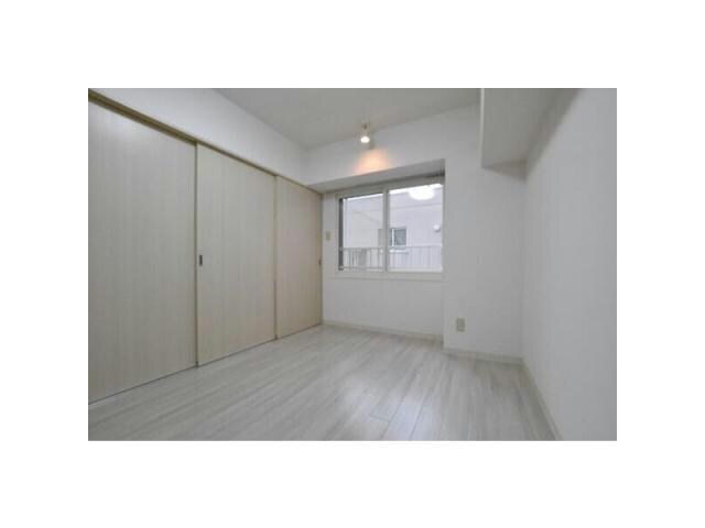  ブラントゥール伏見