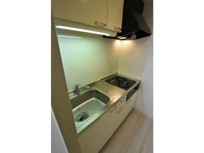  ブラントゥール伏見