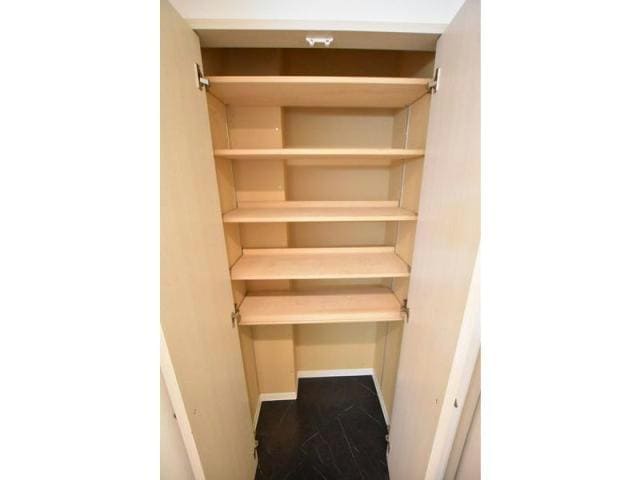  ブラントゥール伏見