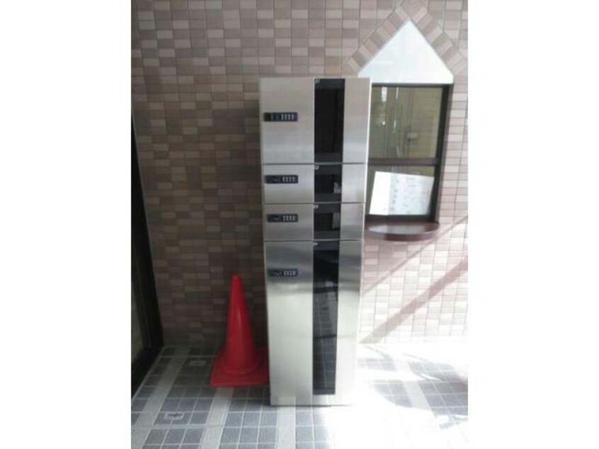  山鼻コンパウンド