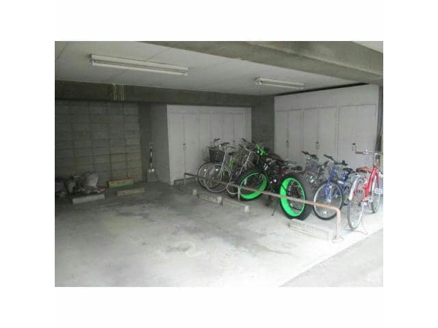  プラザ南伏見
