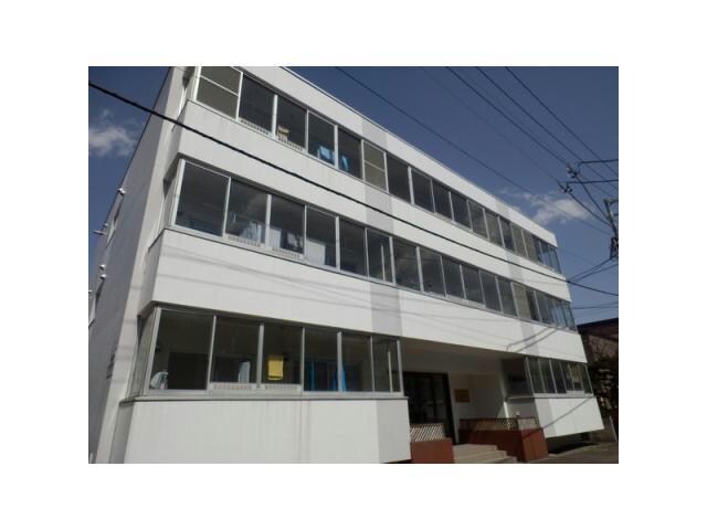  アイステージ山鼻