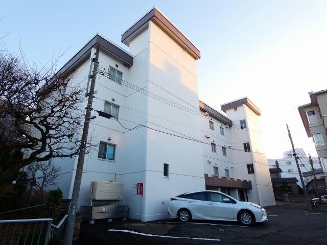  南平岸マンション