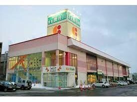サンキ野幌店(ショッピングセンター/アウトレットモール)まで727m サングランデ