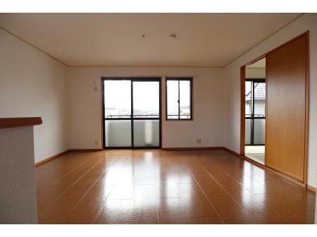  カームフォレスト