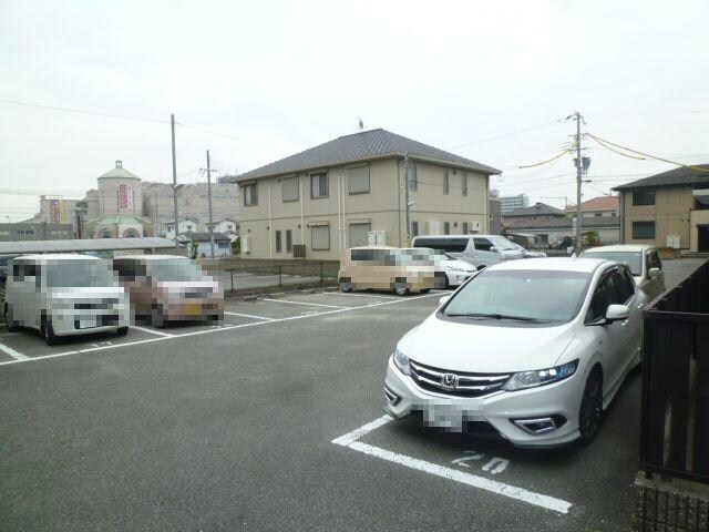  ルミエール東今宿B