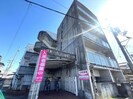 カレッジ北八代の外観