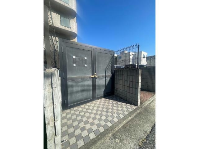  キャッスルコート国府寺町