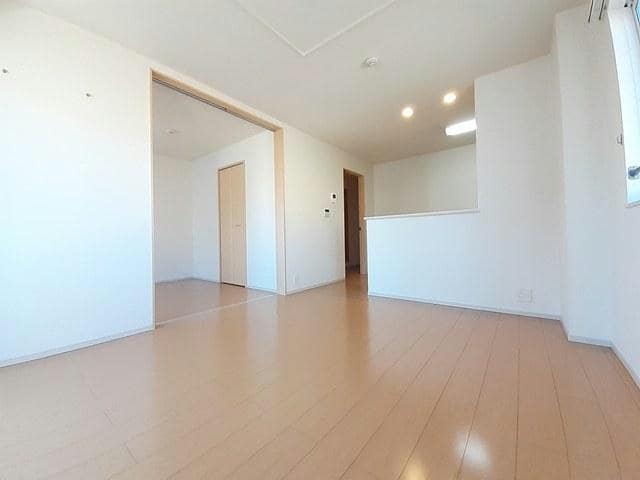  グレース六番館