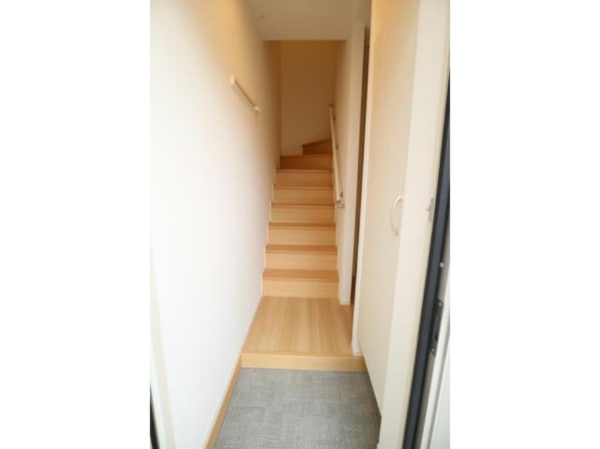  ラフィーネ横尾