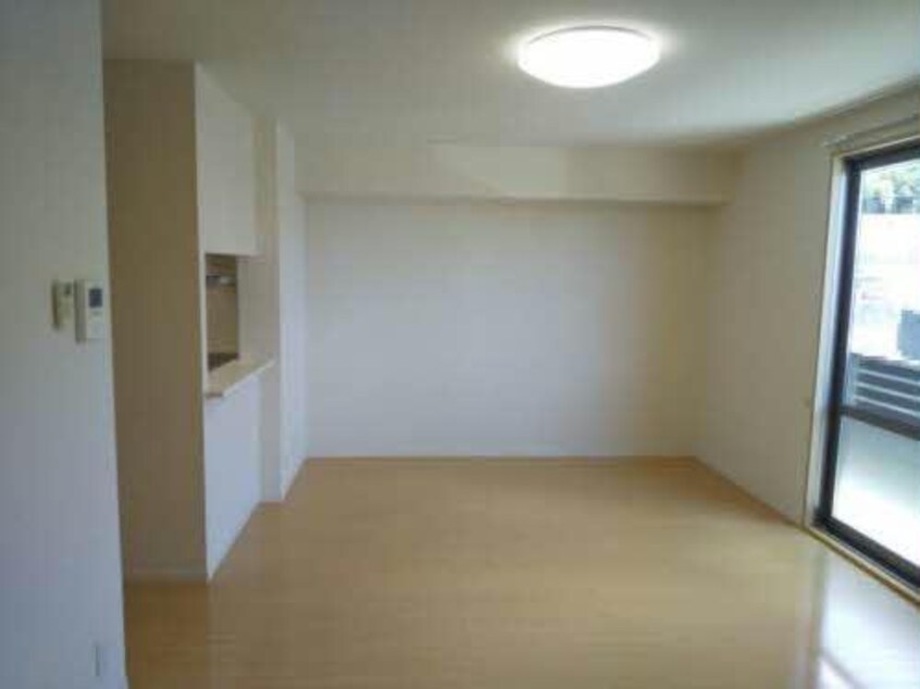  ヴィラ・グレイスフルA