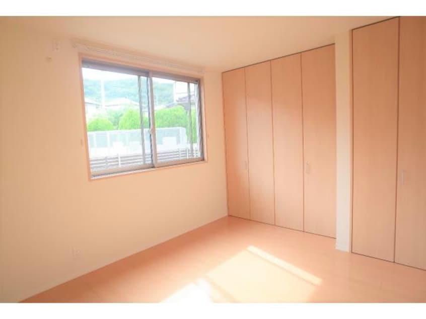  ヴィラーム　アウリンコ