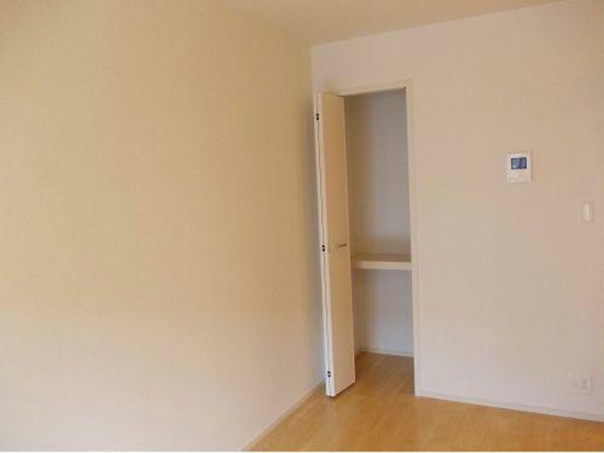  東海道本線・山陽本線<JR神戸線>/東姫路駅 徒歩31分 2階 築9年