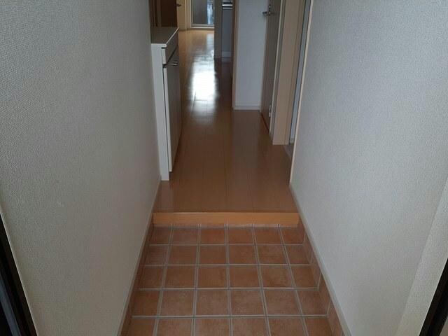  メゾン　ロングフィールド