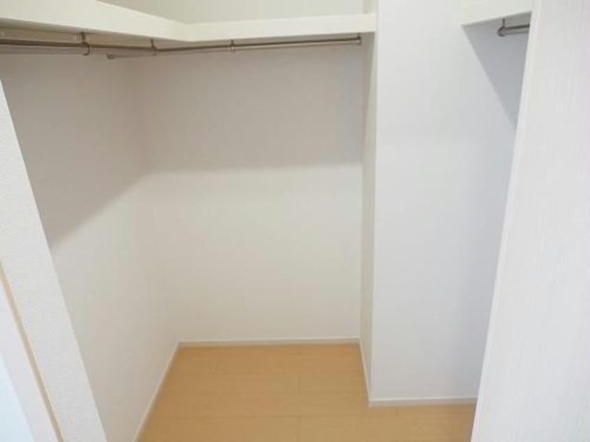  メゾン　ロングフィールド