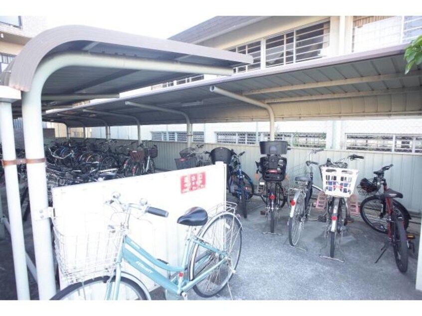  キャッスルコート田寺