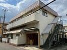 頼安コーポの外観