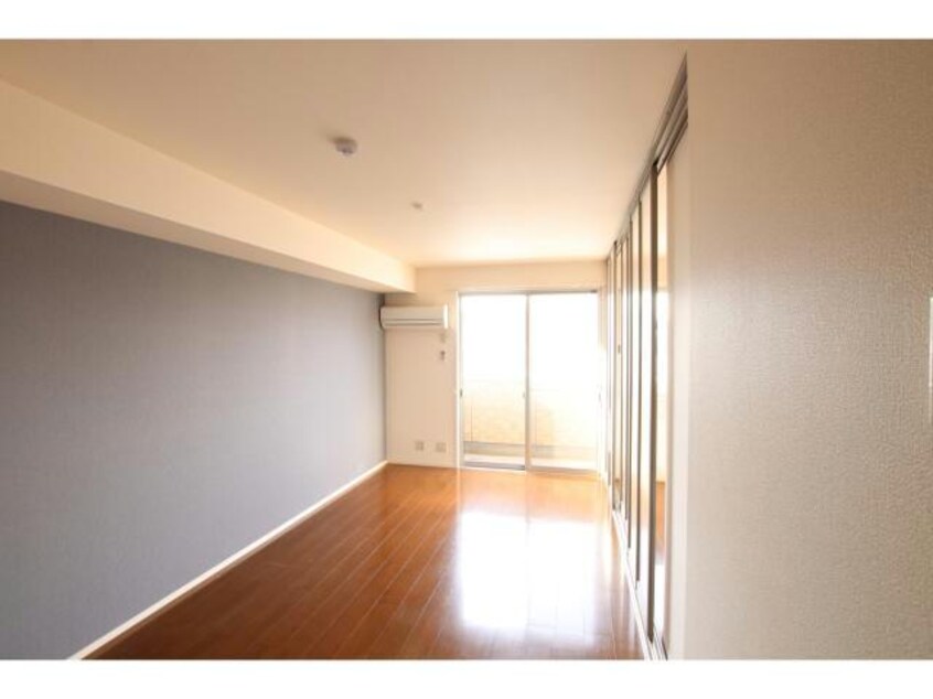  ウィステリアコート