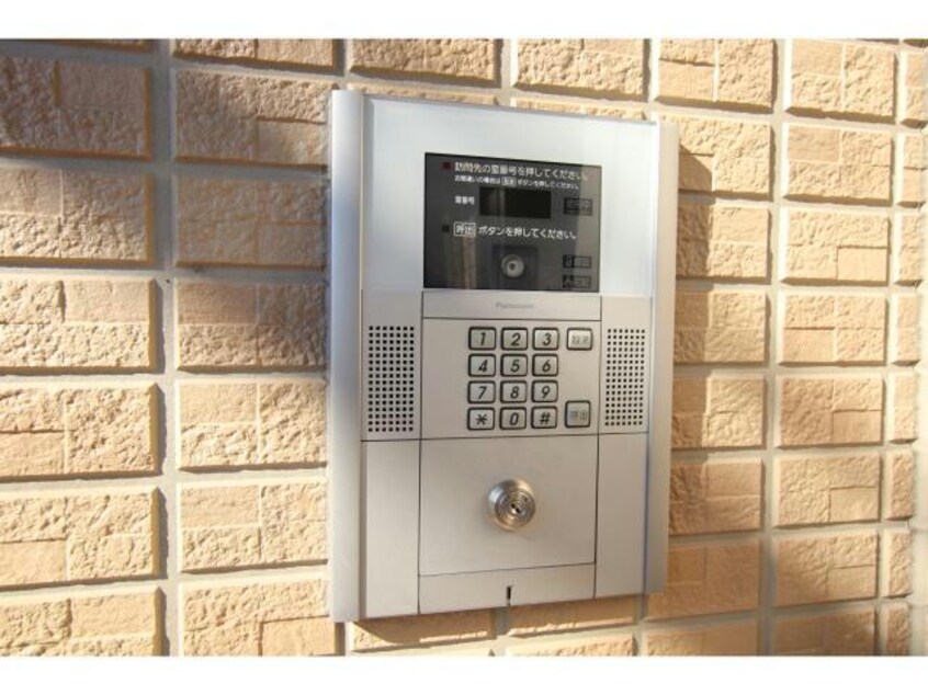  ウィステリアコート