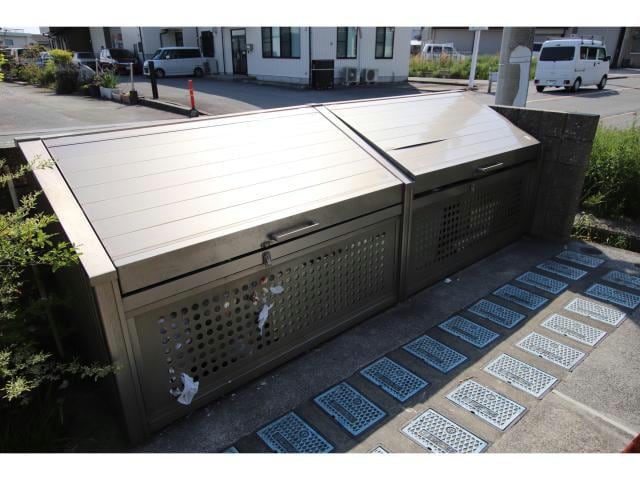  ヴィラ・グレイスフルC