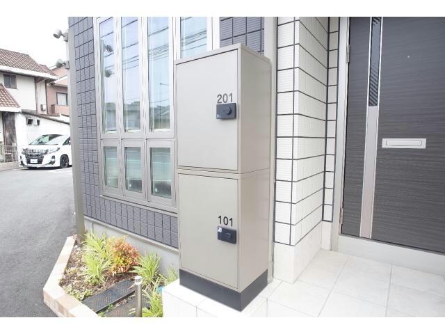  カーサ　カリーノ