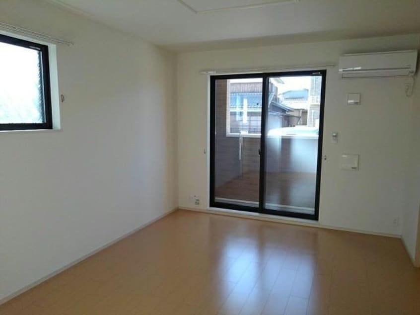  プロムナード弐番館