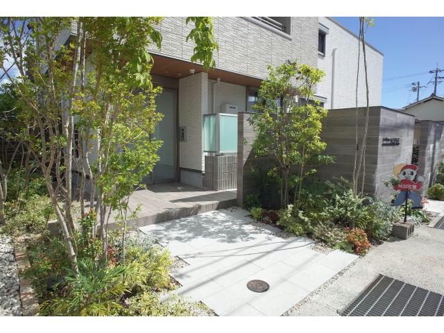  シャーメゾン城北伊伝居