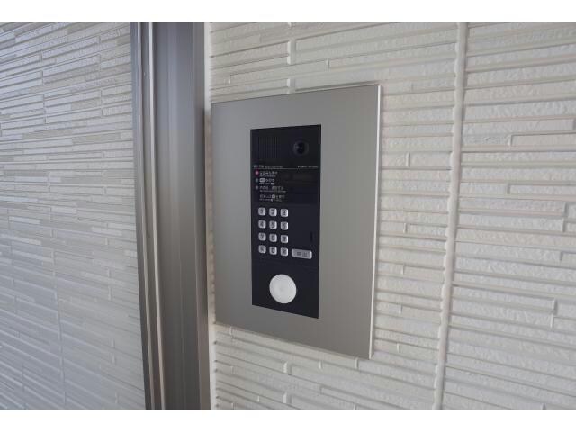  シャーメゾン城北伊伝居