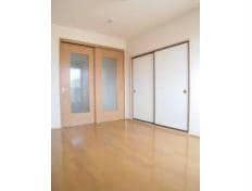  ハイツフローラ