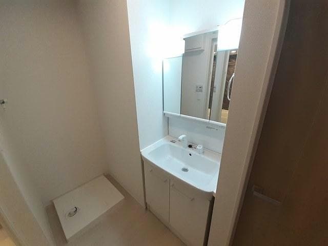  サンリット・ヴィラ