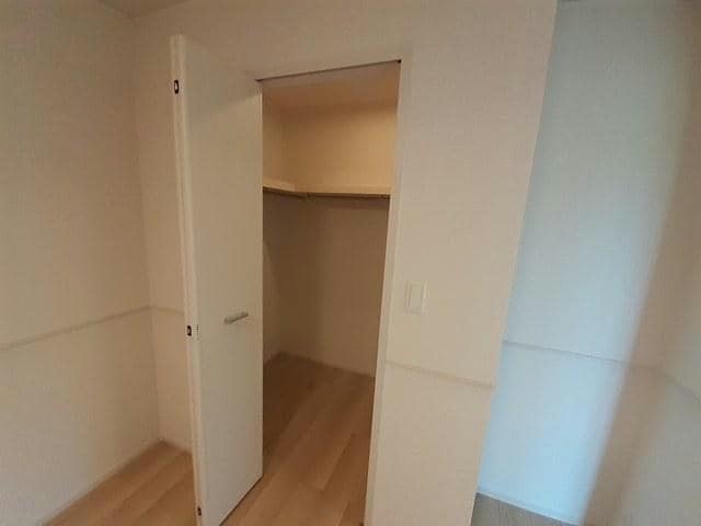  サンリット・ヴィラ