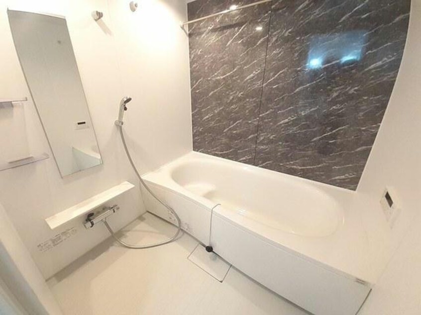  アル・グレース