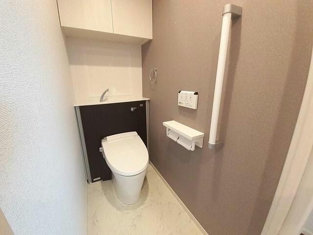  プレミア