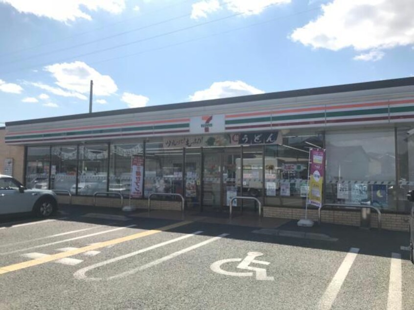 セブンイレブン姫路加納原田店(コンビニ)まで895m ベル　ソレイユ