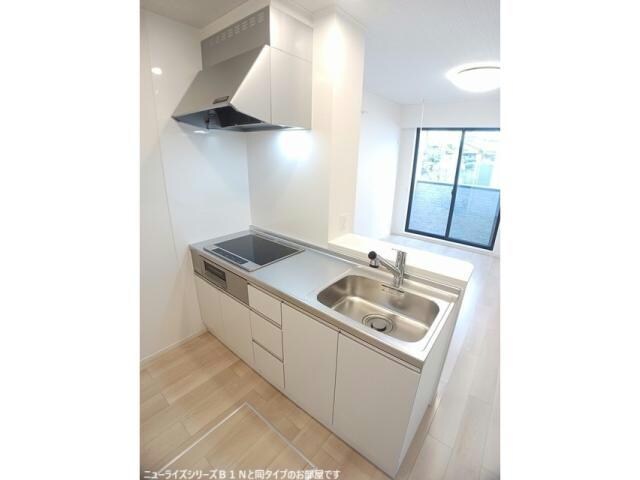  シャイニースカイ